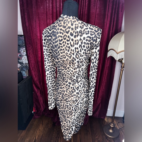 Super Sexy Ganni Stretch Mesh Leopard Dress - Size 36, pristine condition 🐆 - Picture 3 of 3